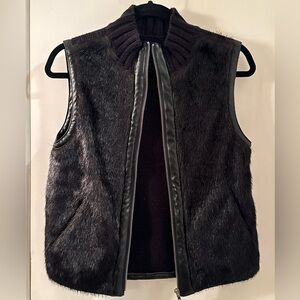 Revolve high quality faux fur and cotton and leather trim zip up vest